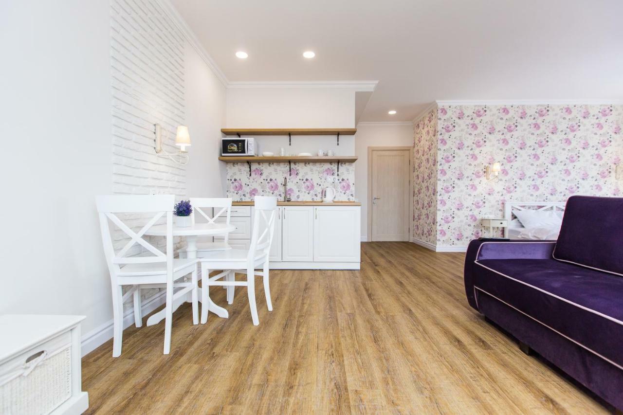 Bonapart Delux Lviv Dış mekan fotoğraf